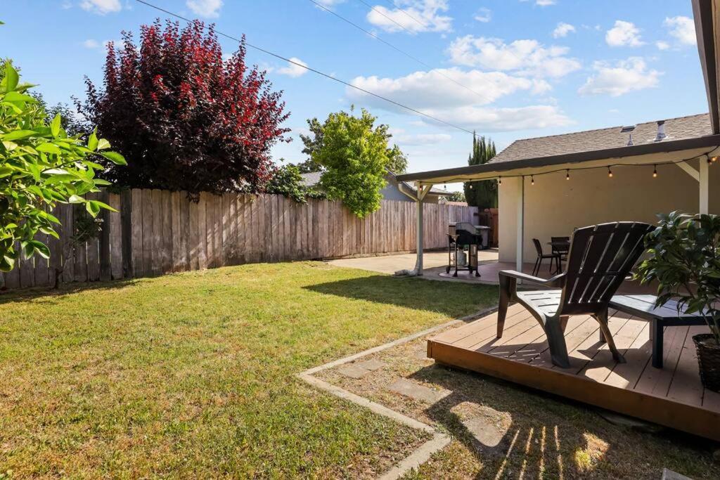 Trinity Escape Entire Near Holiday home Lodi